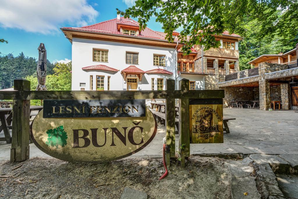 Lesní Penzion Bunč Jankovice Exterior foto